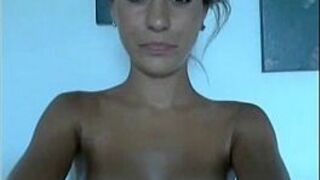 Gorgeous Sexy Teen Oily Body Movement porn video